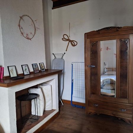 Maison Au Village Du Livre Montolieu Zewnętrze zdjęcie